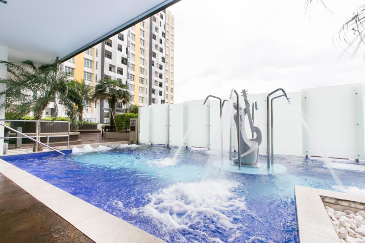 The Majestic Ipoh Apartment ภายนอก รูปภาพ
